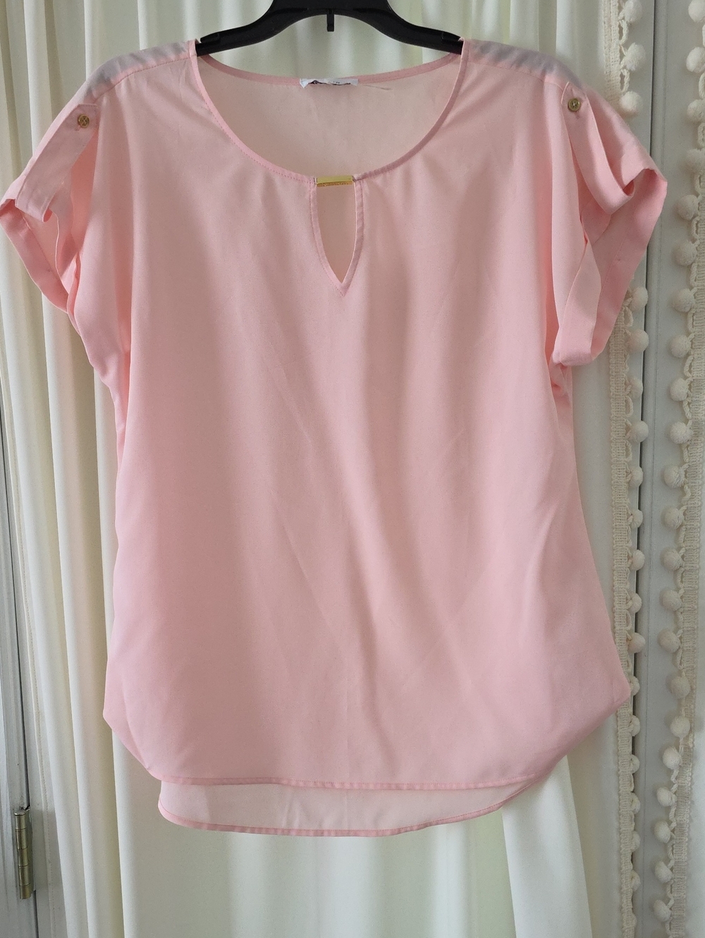 Women’s Light Pink Short Sleeve Keyhole Blouse